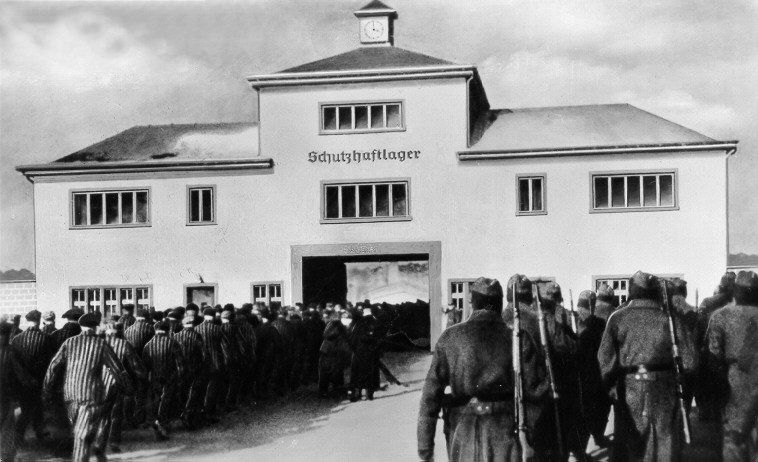 Sachsenhausen prisoners return from labor